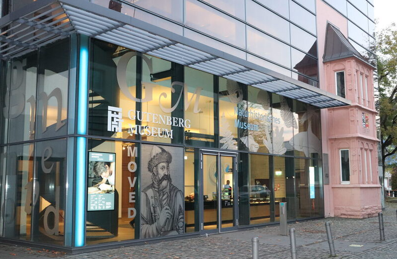 Museum outside